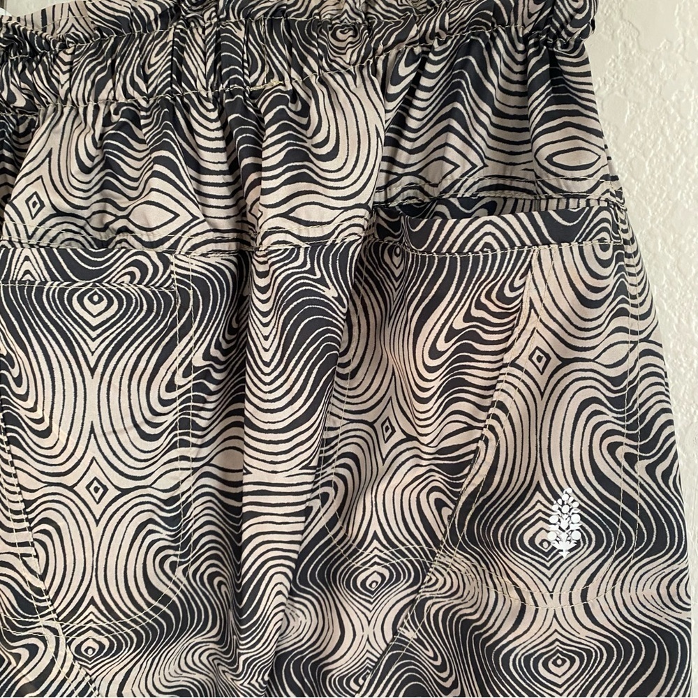 Free People Movement Women's Spring Trekker Printed Pants - Picture 9 of 11